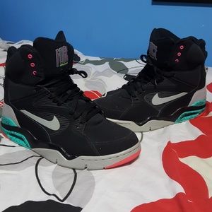 Used Nike Air Command Force Mens Size 10